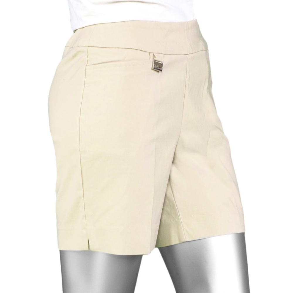 Lulu B, Tan pull on stretch shorts, size 8